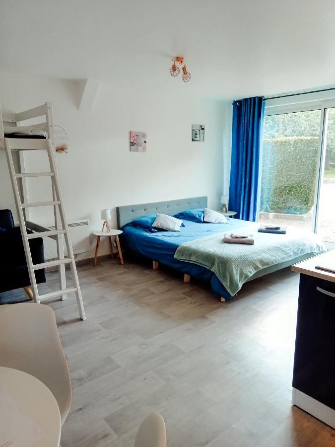 Le Pressoir De Gisay Hotel Buitenkant foto
