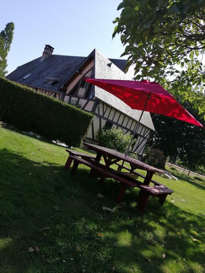 Le Pressoir De Gisay Hotel Buitenkant foto